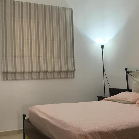 Genista Apartment Kalkara Esterno foto